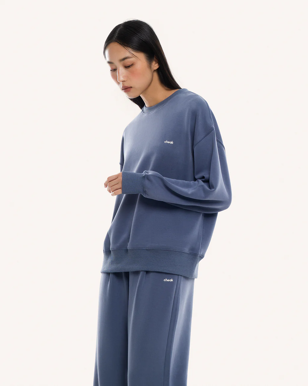 Boyfriend Sweater - Image 19