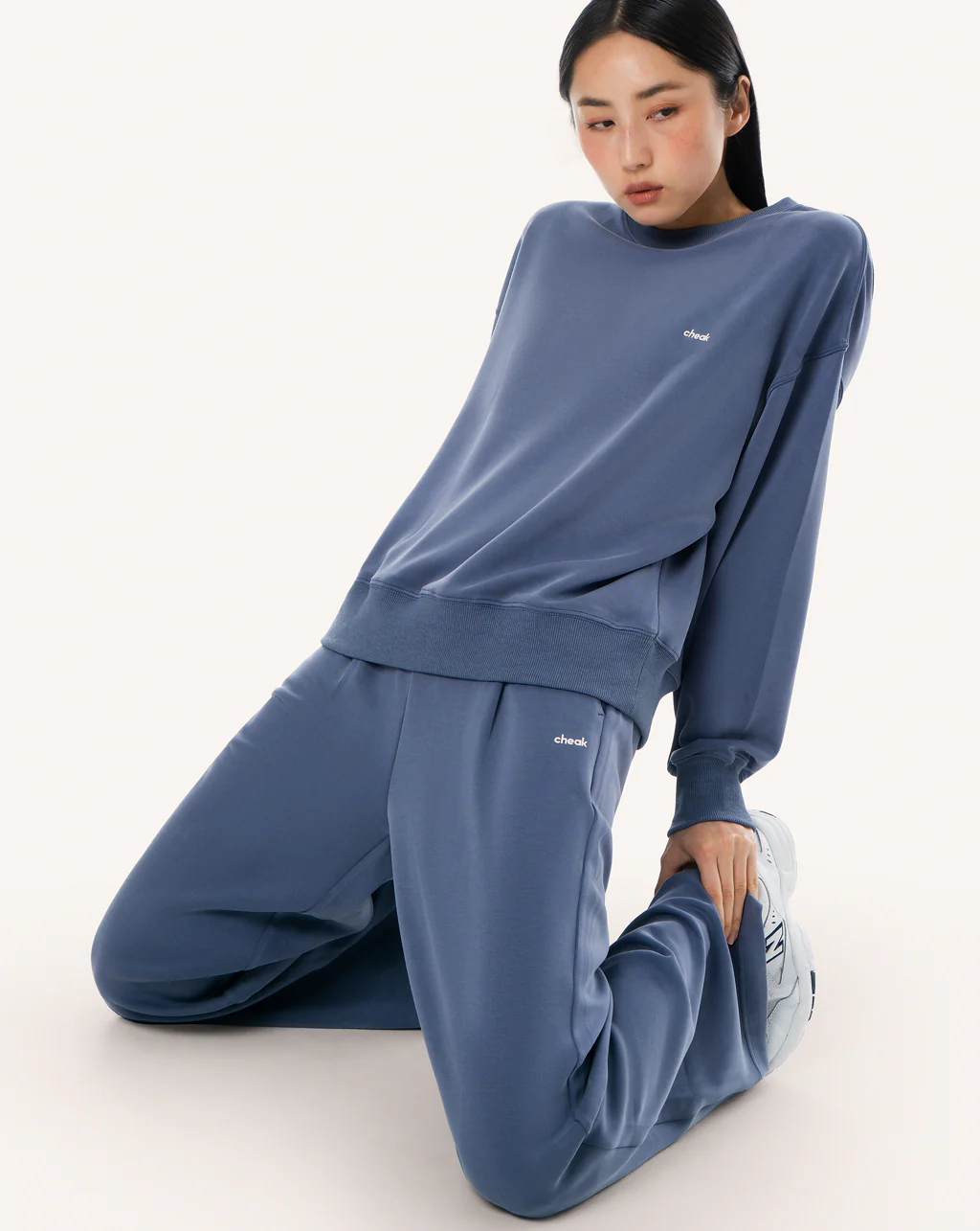 Boyfriend Sweater - Image 22
