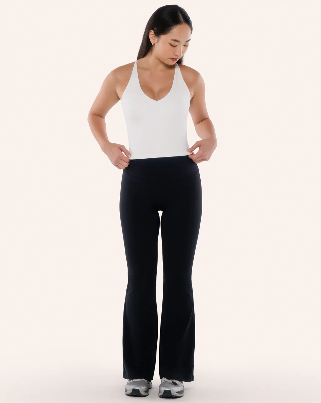Define Invisible Scrunch Flare Legging 30" - Image 5