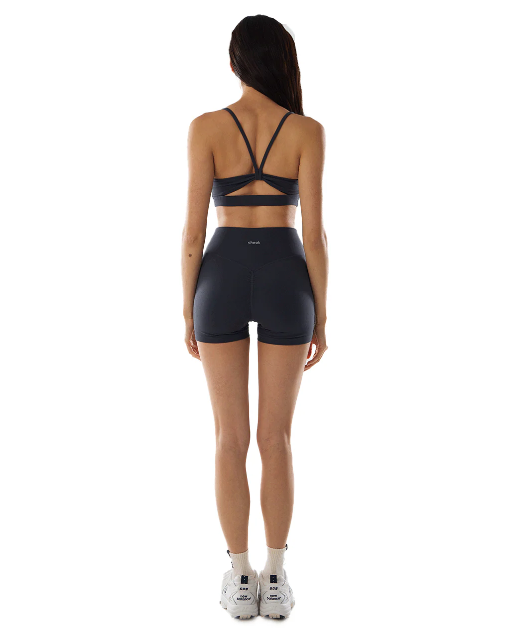 Define Invisible Scrunch Short 4" - Image 3