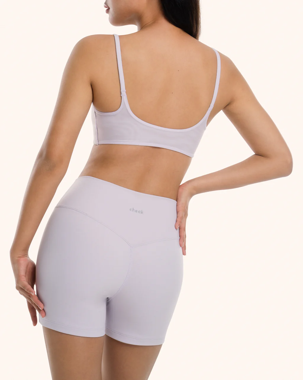 Define Invisible Scrunch Short 4" - Image 47