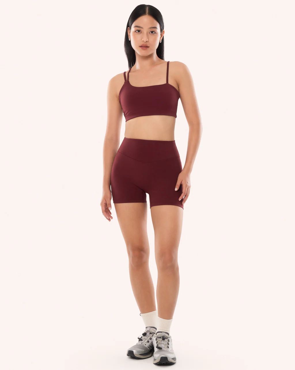 Define Invisible Scrunch Short 4" - Image 5