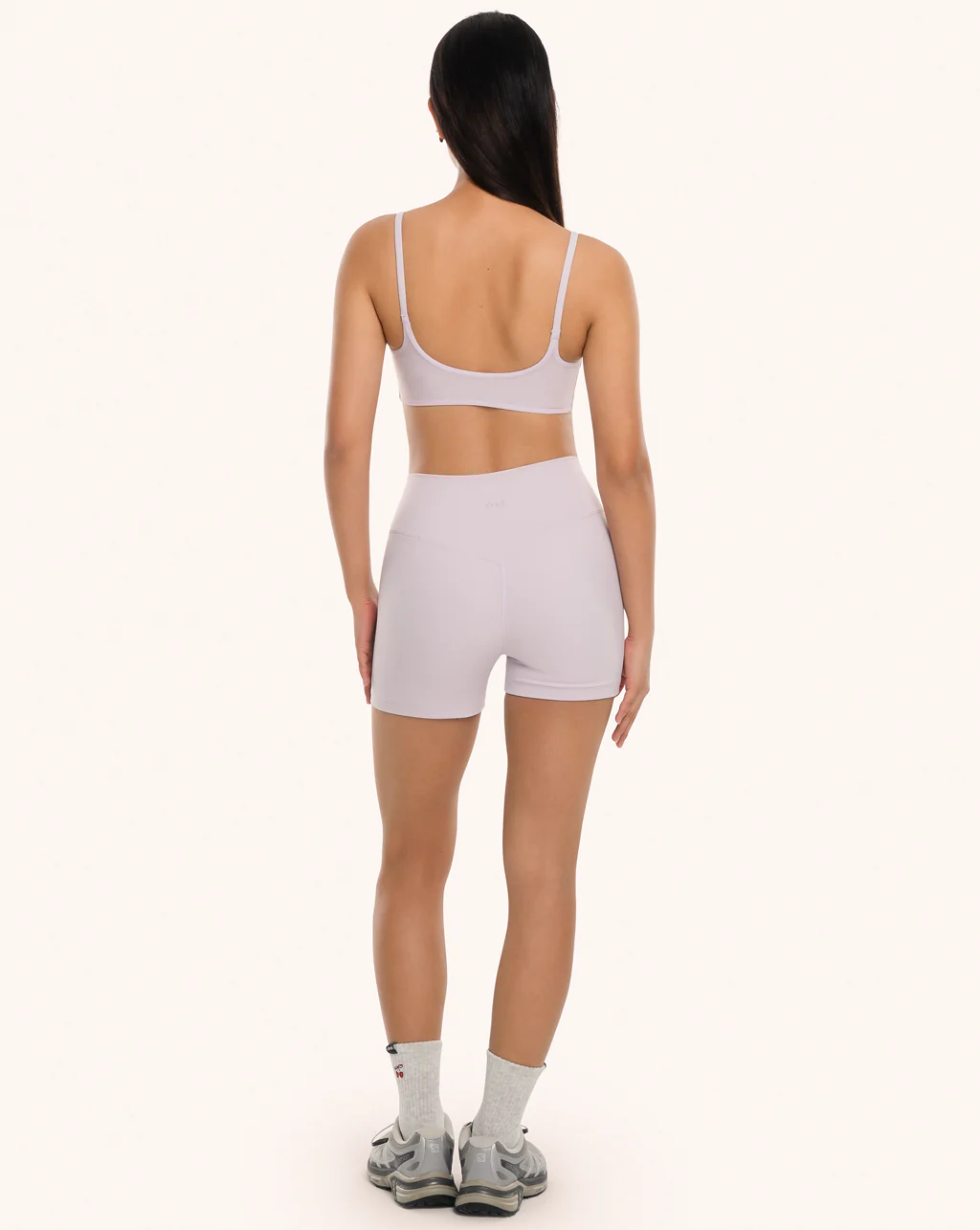 Define Invisible Scrunch Short 4" - Image 50