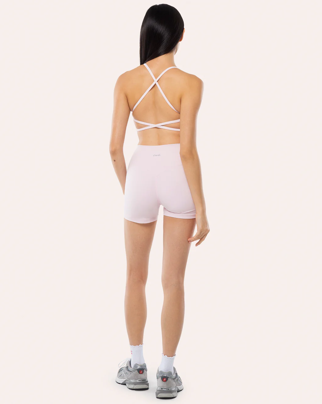 Define Invisible Scrunch Short 4" - Image 62
