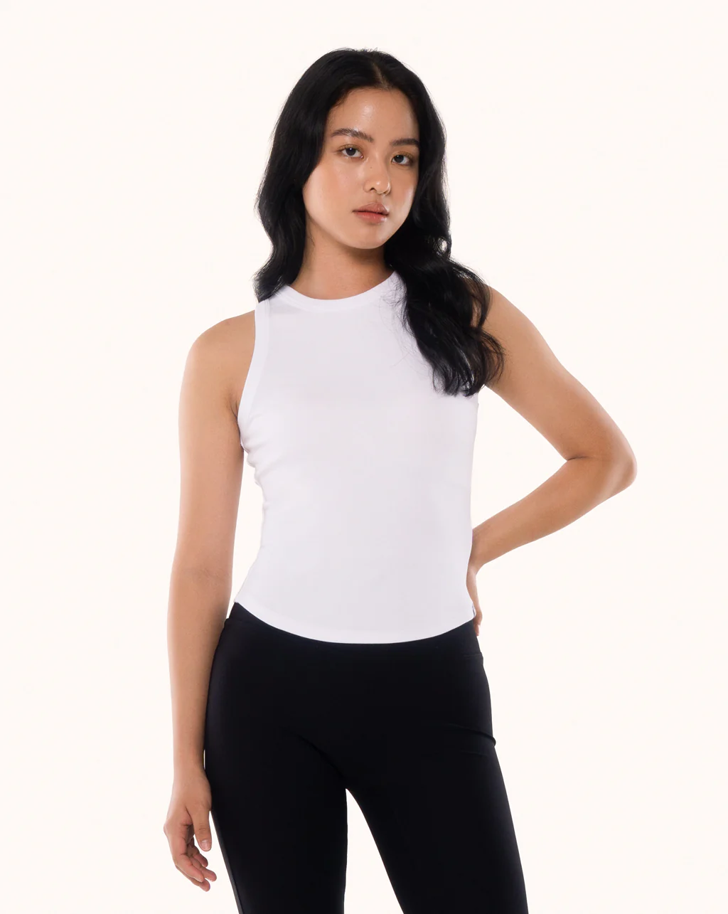 Form Tank - Image 7