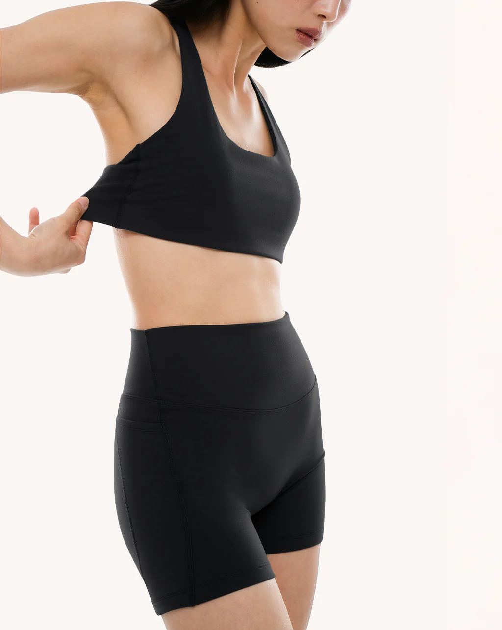 Power Short with Pockets 4" - Image 22