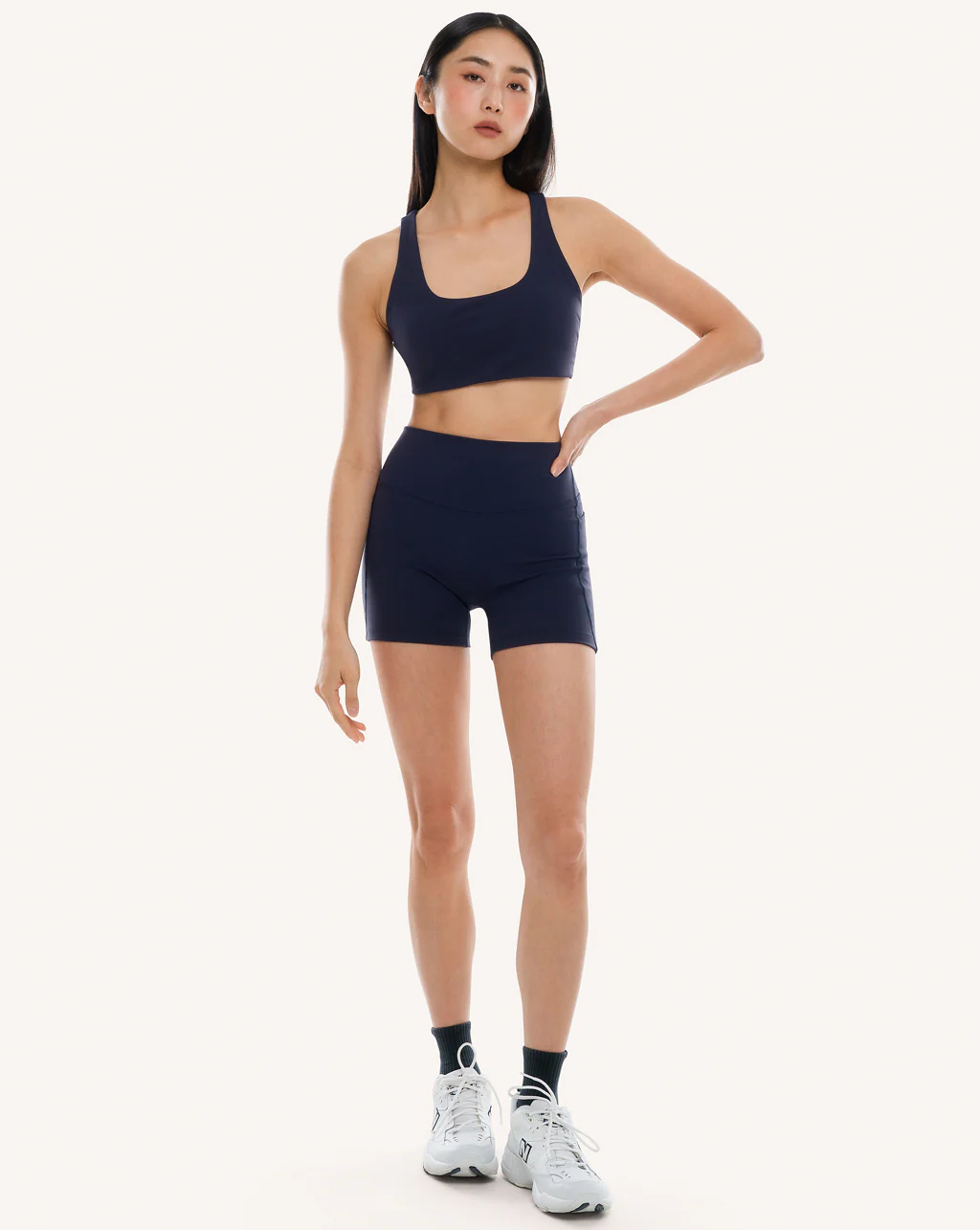 Power Short with Pockets 4" - Image 7