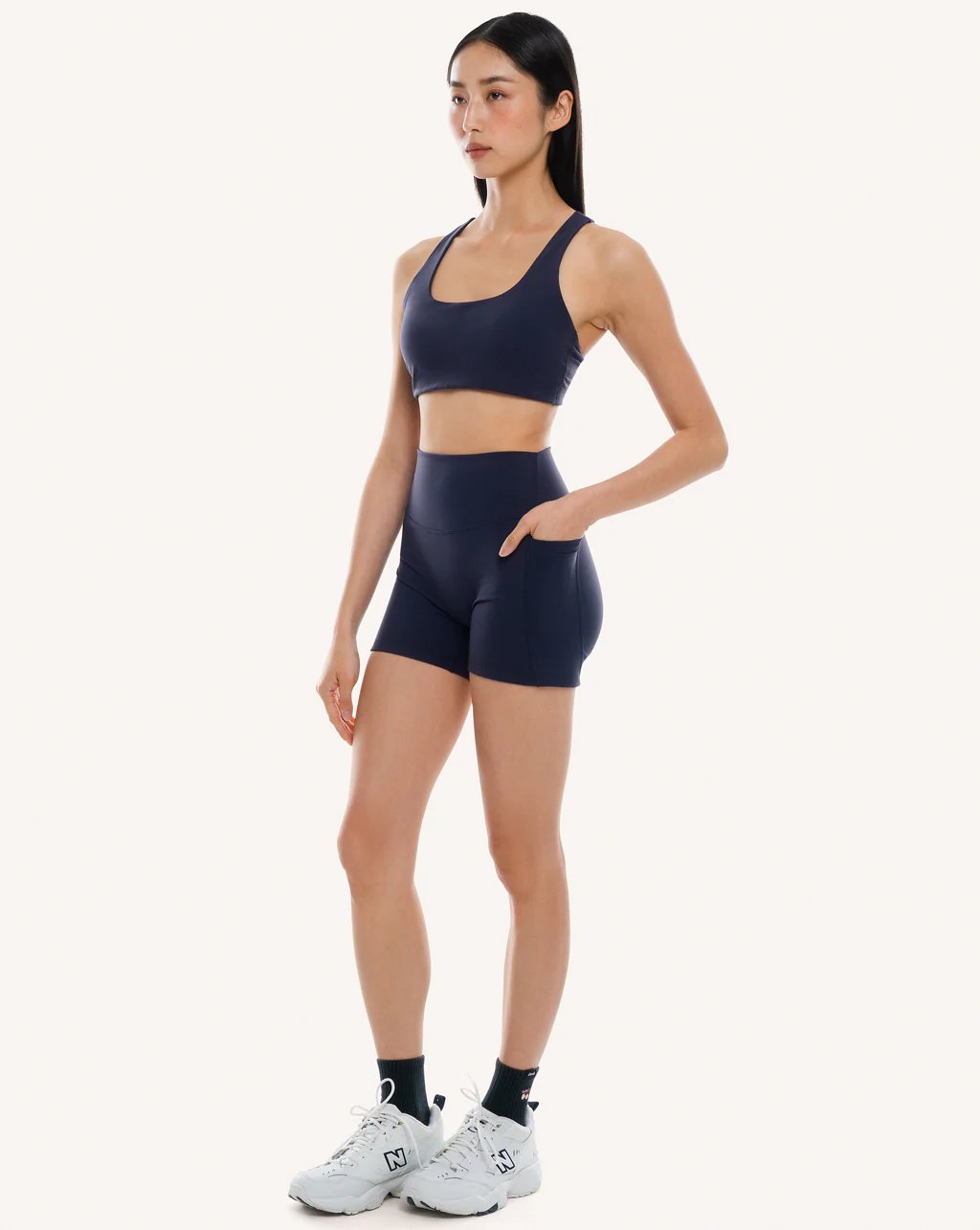 Power Short with Pockets 4" - Image 8
