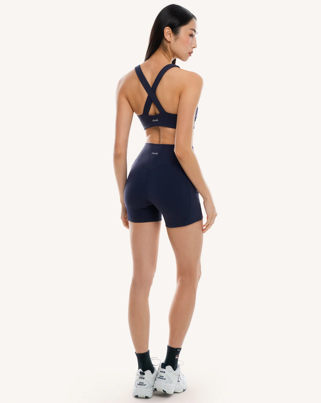 Power Short with Pockets 4" - Image 9