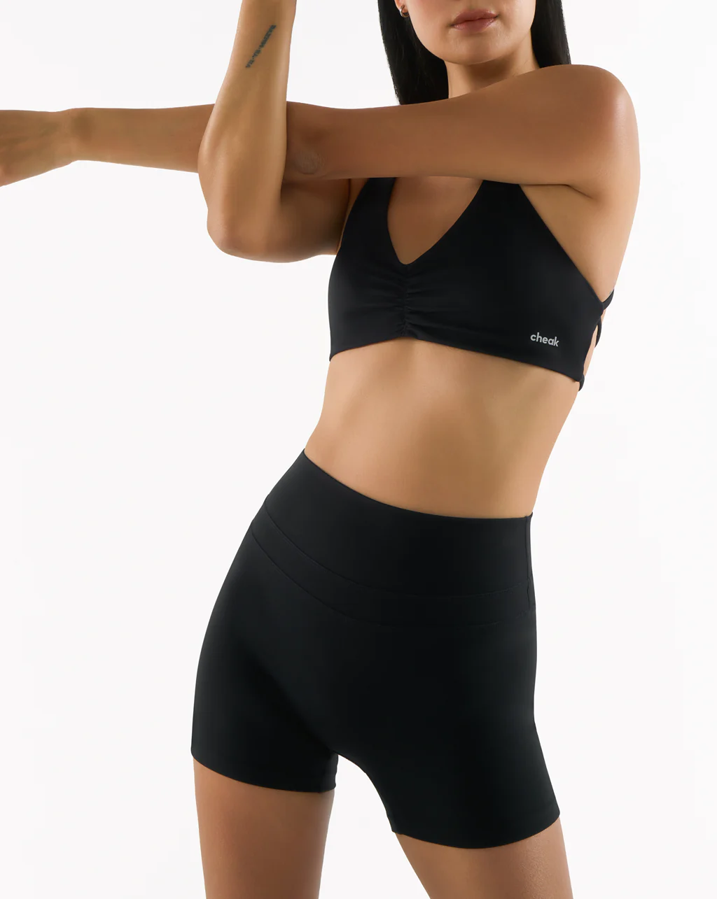 Sculpt Invisible Scrunch Short 4" - Image 14